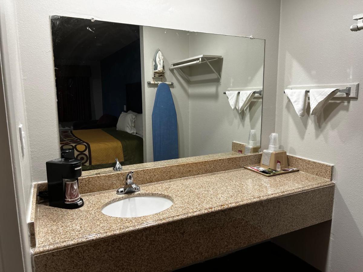 Economy Inn Ashdown Extérieur photo